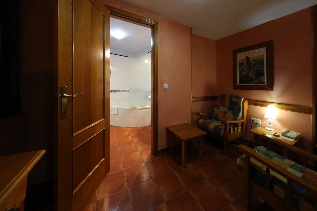 Hotel Rural Ocell Francoli л’Асплуга-да-Франкулі Екстер'єр фото